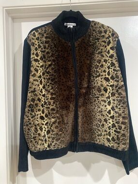 Serengeti Black Jacket with Leopard Print Front